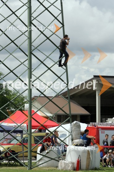 Kdor visoko leta... visoko snema...HIROSTNI MOTOCIKLIZEM, DP 4 - SUPERMOTO