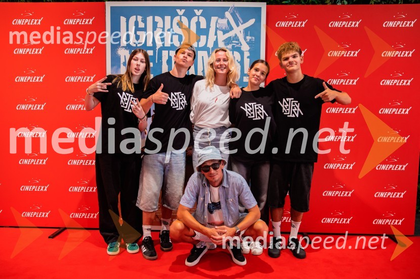  ... ;  ... ;  Boštjan  Nipič - Nipke, raper;  Amela Kurtic, Plesna šola Artifex;  ... ;  ... Premiera slovenskega filma Igrišča ne damo, Cineplexx Ljubljana