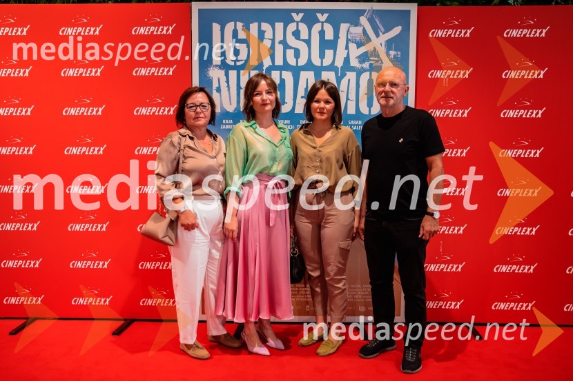  ... ;  Barbara Daljavec, filmska producentka;  ... ;  ... Premiera slovenskega filma Igrišča ne damo, Cineplexx Ljubljana