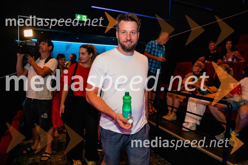  Rok Bohinc, igralec, voditeljPremiera slovenskega filma Igrišča ne damo, Cineplexx Ljubljana