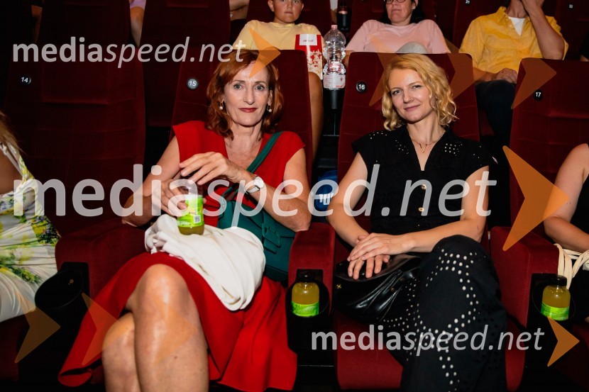  Saša  Pavček, igralka, Predsednica združenja dramskih umetnikov Slovenije, prejemnica Borštnikovega prstana;  Alenka Kraigher, igralkaPremiera slovenskega filma Igrišča ne damo, Cineplexx Ljubljana