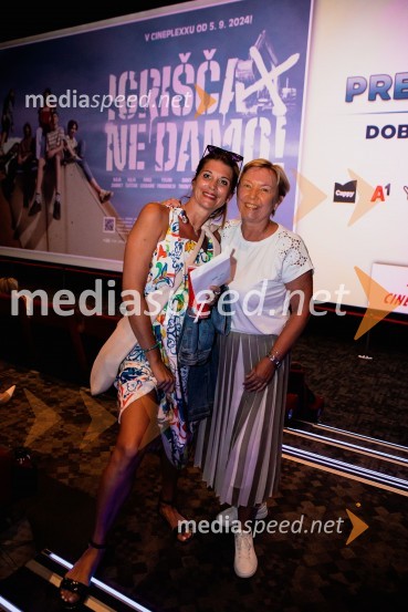  ... ;   Darja  Groznik, odgovorna urednica 1. programa Radia Slovenija, predsednica ZPMSPremiera slovenskega filma Igrišča ne damo, Cineplexx Ljubljana