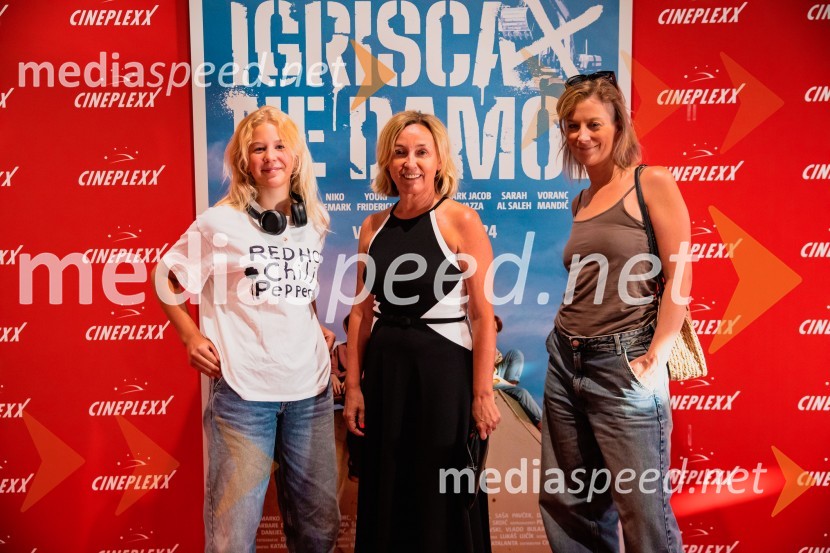  ... ;  Nataša Bučar, direktorica, Slovenski filmski center;  ... Premiera slovenskega filma Igrišča ne damo, Cineplexx Ljubljana
