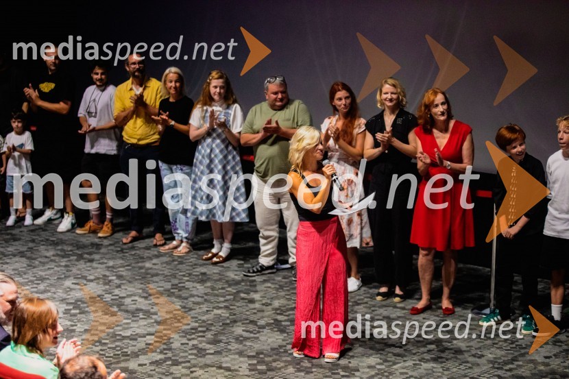  Mateja Leban, voditeljicaPremiera slovenskega filma Igrišča ne damo, Cineplexx Ljubljana