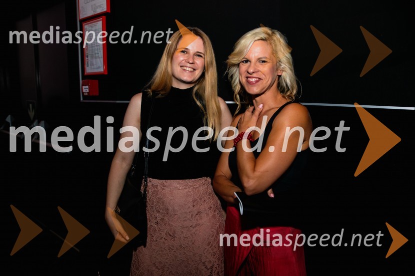  ... ;  Mateja Leban, voditeljicaPremiera slovenskega filma Igrišča ne damo, Cineplexx Ljubljana