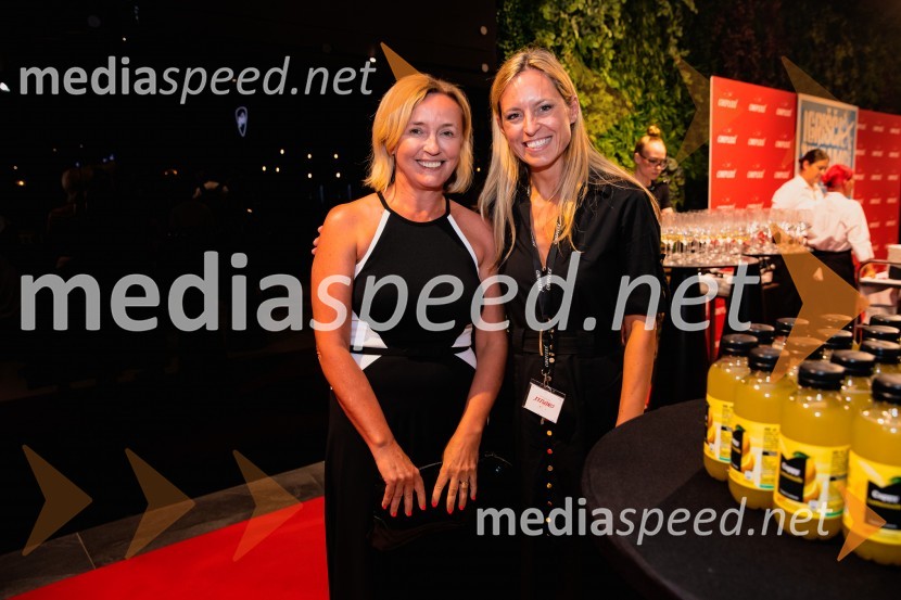  Nataša Bučar, direktorica, Slovenski filmski center;  Viktorija Martinović, CineplexxPremiera slovenskega filma Igrišča ne damo, Cineplexx Ljubljana