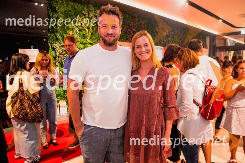  Rok Bohinc, igralec, voditelj;  ... Premiera slovenskega filma Igrišča ne damo, Cineplexx Ljubljana