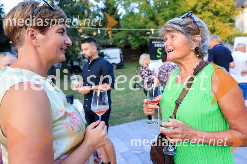 Martina  Bukovec, direktorica, Zavod za turizem in razvoj Lendava;  ... Večer lendavskih vin in koncert Maje Keuc