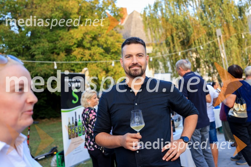 Večer lendavskih vin in koncert Maje Keuc
