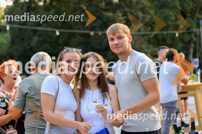Večer lendavskih vin in koncert Maje Keuc
