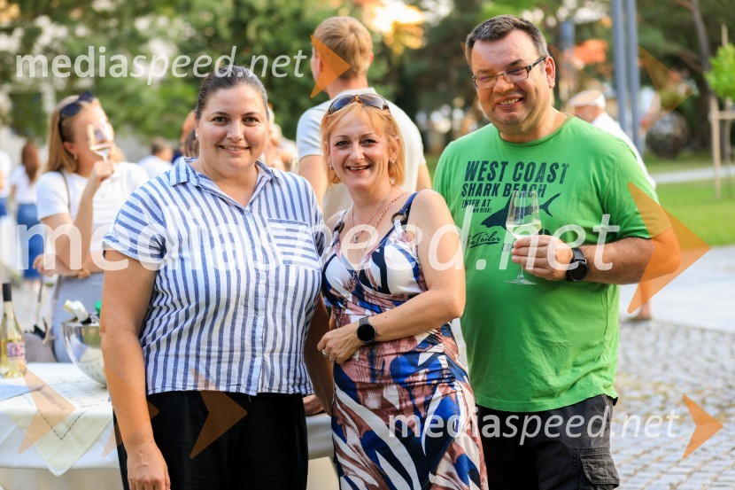 Večer lendavskih vin in koncert Maje Keuc