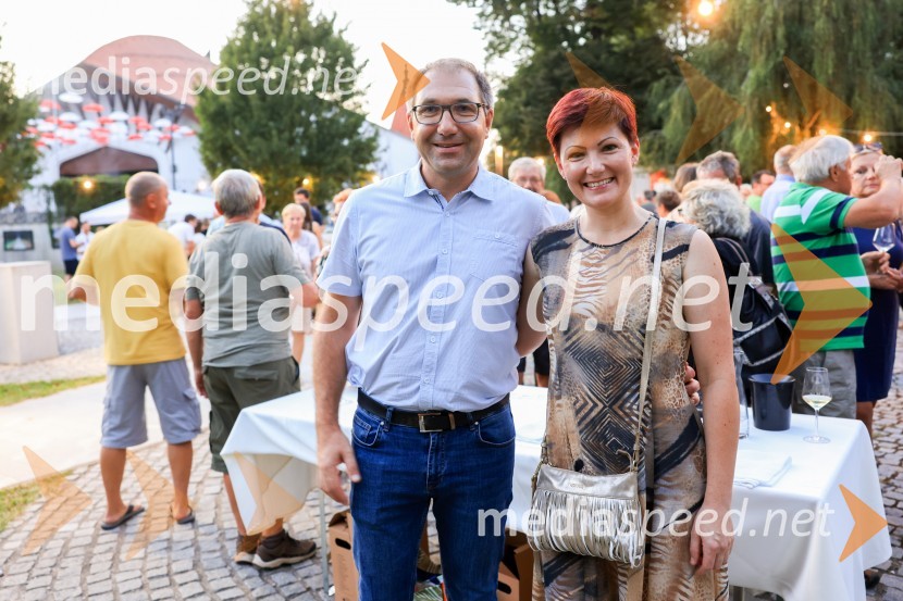 Večer lendavskih vin in koncert Maje Keuc