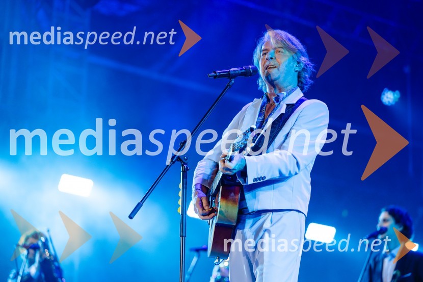  Robert Pešut - Magnifico, glasbenikMagnifico, koncert ob 30-letnici samostojne kariere