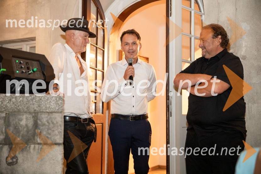  Vlado Kreslin, glasbenik;  Leon Tomašić, direktor, Terme Doberna;  Darko  Brlek, direktor in umetniški vodja, Festival LjubljanaVlado Kreslin, Festival Ljubljana in Terme Dobrna