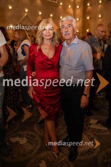  Darja Kuhar Kotnik, soustanoviteljica in podpredsednica Društva za zdravje naroda;  Rajko Kotnik, bivši poslovni direktor Cankarjevega doma, dosedanji predsednik Lions kluba Ljubljana RožnikVlado Kreslin, Festival Ljubljana in Terme Dobrna