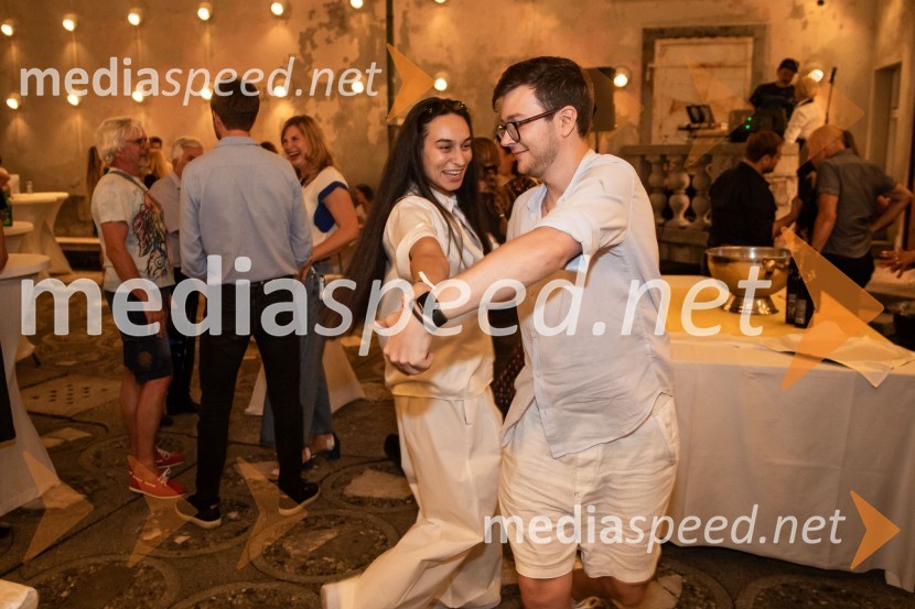  Mia Puhar Rodin - Masayah, pevka;  ... Vlado Kreslin, Festival Ljubljana in Terme Dobrna