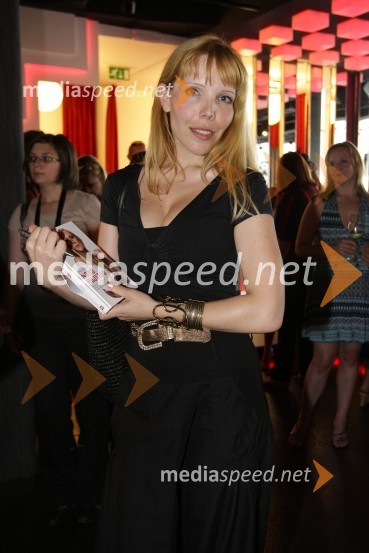 Katja Cah Švarc, novinarkaPredstavitev knjige Salome: Novo rojstvo