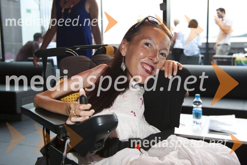 Elena PečaričPredstavitev knjige Salome: Novo rojstvo