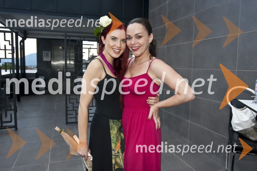 Maja Martina Merljak in Katja Šantl, igralkiPredstavitev knjige Salome: Novo rojstvo