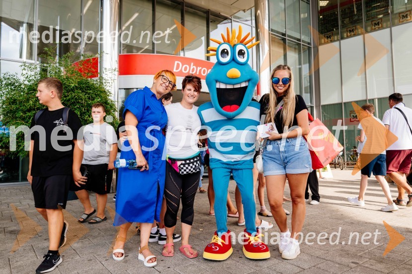  Nena Horvat, vodja marketinga Citycenter Celje;  ... ;  Tinkara Fortuna, skupina BepopŠolačinkarije v Citycentru Celje