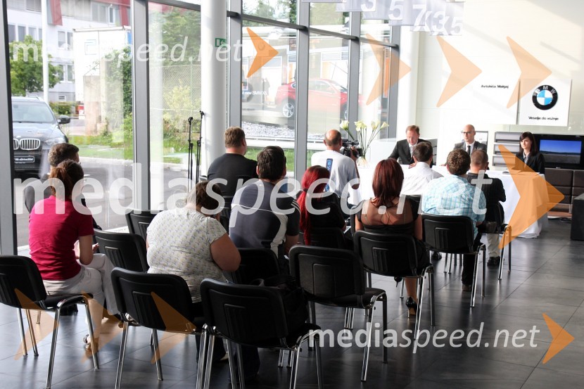 Novinarska konferenca ob otvoritvi novega prodajnega in servisnega centra Malgaj KranjOtvoritev novega prodajno servisnega centra BMW Malgaj Kranj