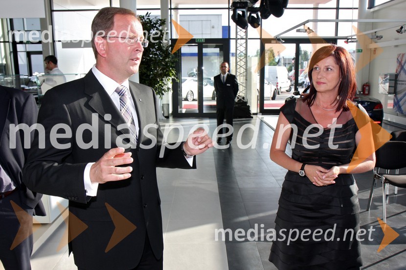 Andrej Malgaj, lastnik in direktor podjetja Avtohiša Malgaj in soproga Blanka MalgajOtvoritev novega prodajno servisnega centra BMW Malgaj Kranj