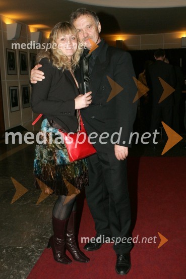 Tina Kosi, umetniški vodja SLG Celje in Borut Alujevič, upravnik SLG CeljeKafkov tič, premiera drame v SLG Celje