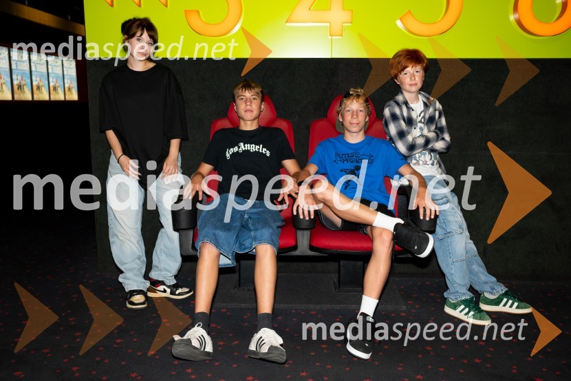  Kaja Šuštar, igralka;  Youri Friderich, igralec;  Niko Lemark, igralec;  David Trontelj, igralecFilm Igrišča ne damo doživel premiero tudi v Cineplexx Celje