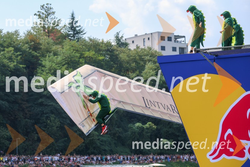 Red Bull Flugtag 2024