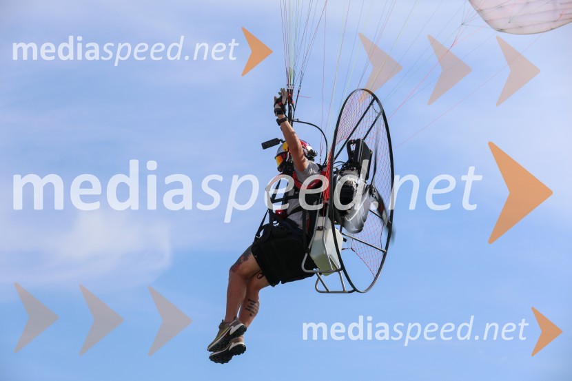 Red Bull Flugtag 2024