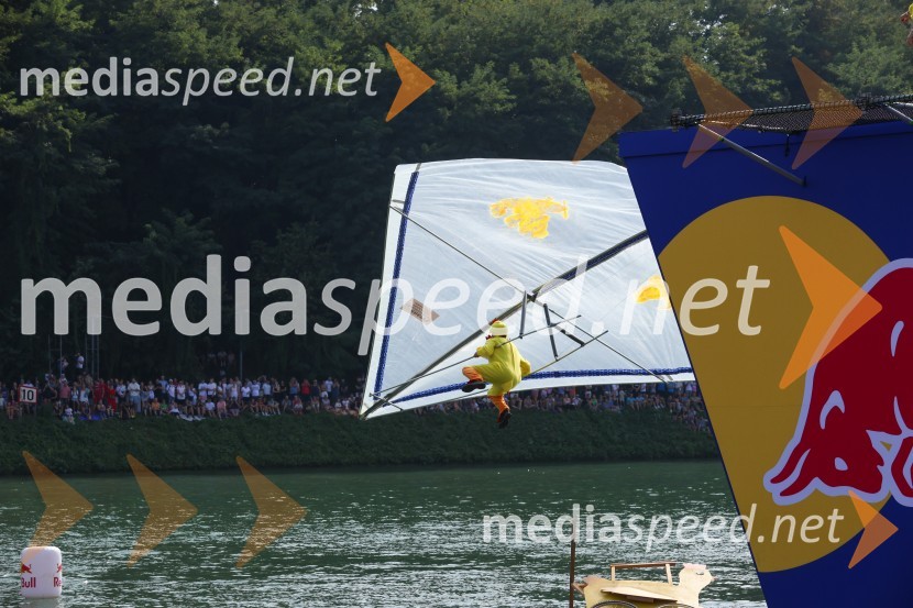 Red Bull Flugtag 2024