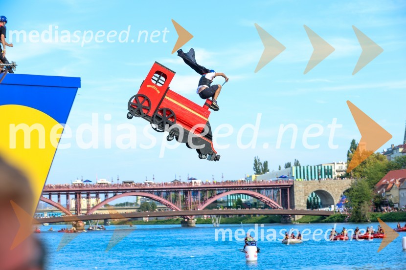 Red Bull Flugtag 2024