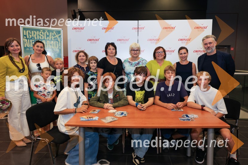  Barbara Daljavec, filmska producentka;  ... ;  ... ;  ... ;  ... ;  Kaja Zabret, igralka;  ... ;  David Trontelj, igralec;  ... ;  ... ;  Kaja Šuštar, igralka;  ... ;  Youri Friderich, igralec;  ... ;  Niko Lemark, igralec;  Klemen Dvornik, filmski in televizijski režiser ter predsednik NS DSRIgrišča ne damo!, premiera filma v Cineplexx Maribor