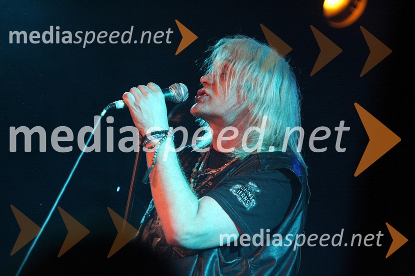  Bora Đorđević, skupina Riblja ČorbaUmrl je Bora Đorđević, pevec Riblje čorbe