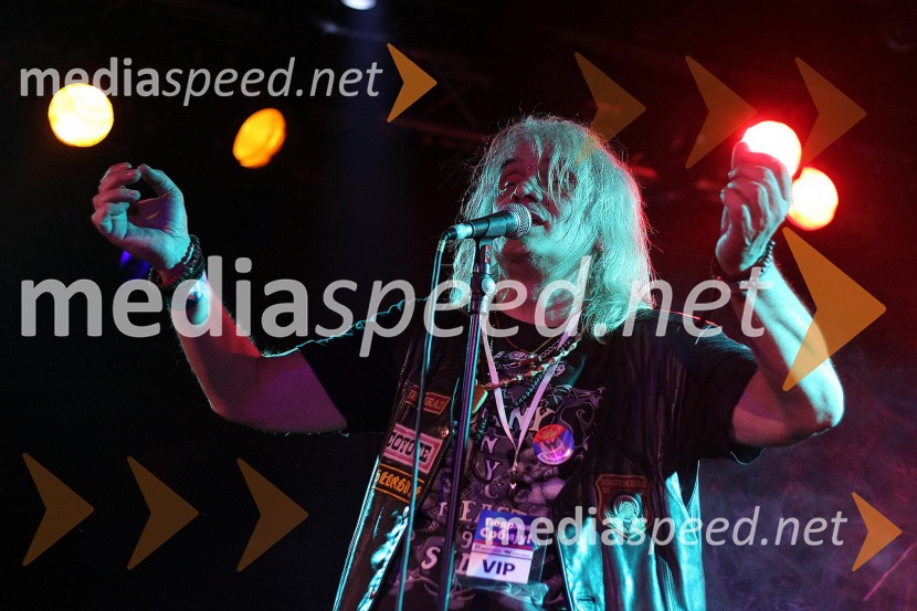  Bora Đorđević, skupina Riblja ČorbaUmrl je Bora Đorđević, pevec Riblje čorbe