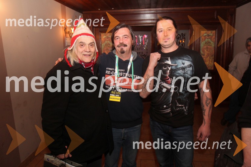  Bora Đorđević, skupina Riblja Čorba;  Vladimir Šega, organizator koncerta;  ... Umrl je Bora Đorđević, pevec Riblje čorbe