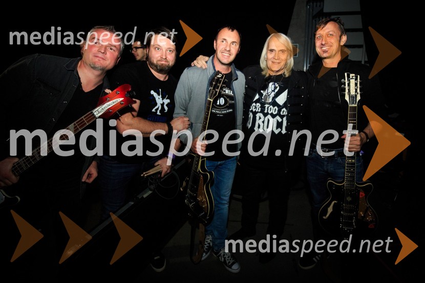  Robi Novak, skupina Mi2;  Igor Orač, skupina Mi2;  Jernej Dirnbek - Dimek, skupina MI2;  Bora Đorđević, skupina Riblja Čorba;  Egon Herman, skupina Mi2Umrl je Bora Đorđević, pevec Riblje čorbe