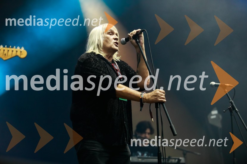  Bora Đorđević, skupina Riblja ČorbaUmrl je Bora Đorđević, pevec Riblje čorbe