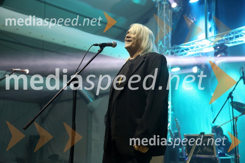  Bora Đorđević, skupina Riblja ČorbaUmrl je Bora Đorđević, pevec Riblje čorbe