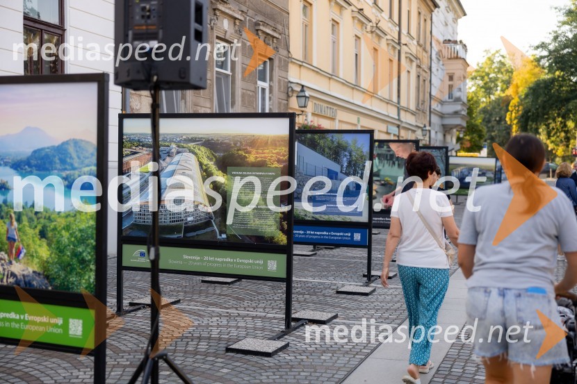 Skupina EIB v Ljubljani odprla fotografsko razstavo o dveh desetletjih članstva Slovenije v EU