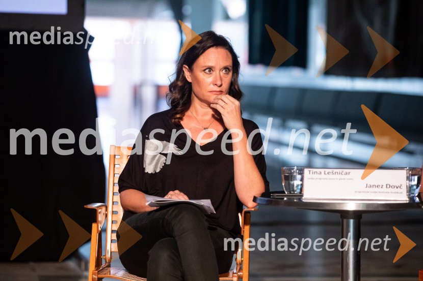  Tina Lešničar, novinarkaPredstavitev sezone 2024/25, Cankarjev dom