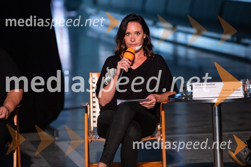  Tina Lešničar, novinarkaPredstavitev sezone 2024/25, Cankarjev dom