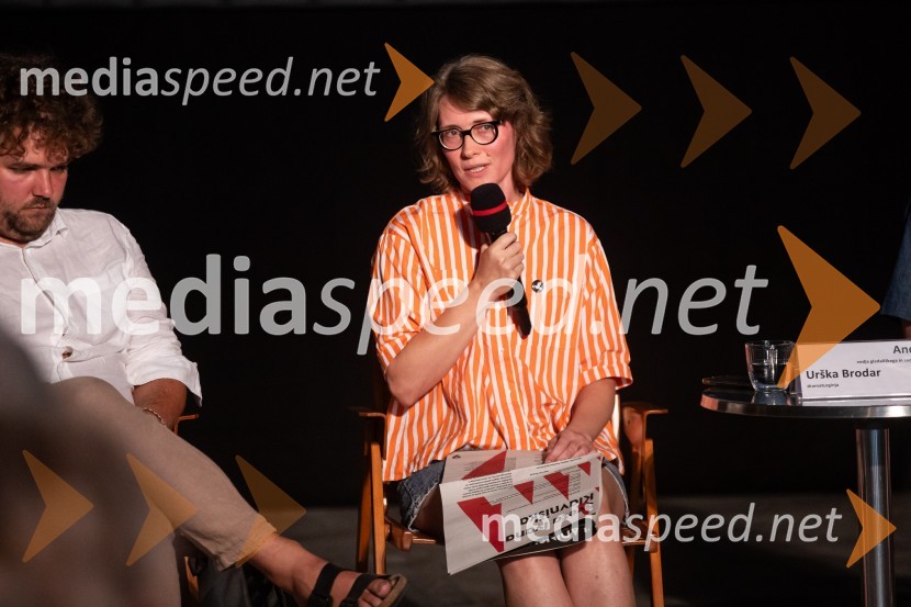  Luka Marcen, režiser;  Urška Brodar, dramaturginja, Slovensko mladinsko gledališčePredstavitev sezone 2024/25, Cankarjev dom