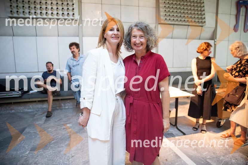  Maja Vidergar, vodja marketinških projektov, Cankarjev dom;  Darinka Hvalec, Cankarjev domPredstavitev sezone 2024/25, Cankarjev dom