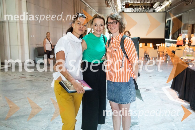  Inga Remeta, direktorica, Slovensko mladinsko gledališče;  Helena Grahek, vodja marketinga in odnosi z javnostmi, Slovensko mladinsko gledališče;  Urška Brodar, dramaturginja, Slovensko mladinsko gledališčePredstavitev sezone 2024/25, Cankarjev dom