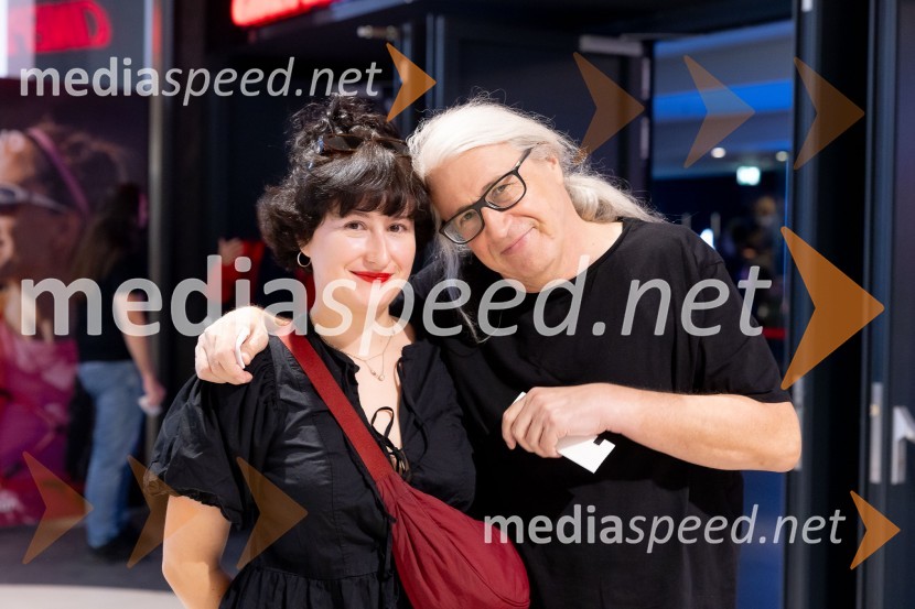  Veronika Francesca Štefančič; mag. Marcel Štefančič ml., filmski kritik, publicist in TV voditeljPremiera filma Beetlejuice, Beetlejuice v Cineplexx Ljubljana