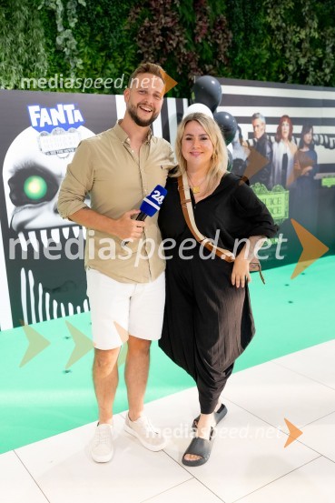  Alen Podlesnik, moderator, novinar POP TV;  Jerca Zupan, novinarkaPremiera filma Beetlejuice, Beetlejuice v Cineplexx Ljubljana