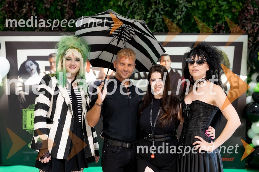  Doroteya Nahberger;  Matic  Gaiser, cosplayer, costumer;  Simona Bračun Rok, Cineplexx;  Kaja Kočevar- Kaya Solo, vlogerkaPremiera filma Beetlejuice, Beetlejuice v Cineplexx Ljubljana