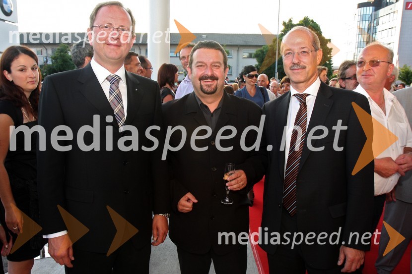 Andrej Malgaj, lastnik in direktor podjetja Avtohiša Malgaj, Damijan Perne, župan Kranja in Günter Schuster, direktor za finance in poslovanje BMW Group Centralna in Vzhodna EvropaOtvoritev novega prodajno servisnega centra BMW Malgaj Kranj