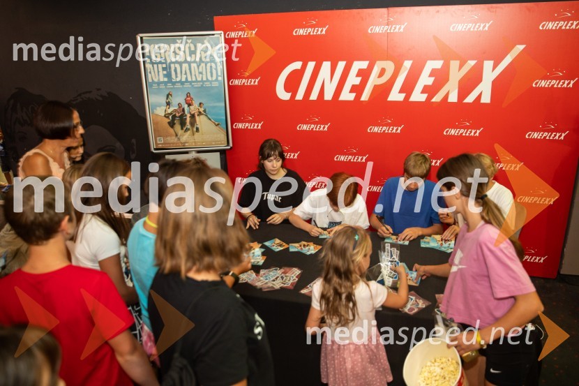 Film Igrišča ne damo! navdušil tudi v Cineplexx Kranj